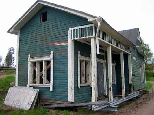 Kirjokivi railway station 2007