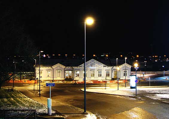Mikkeli railway station by night