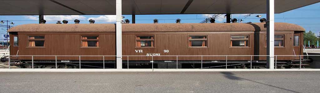 The Mannerheim Saloon Wagon is laced at Mikkeli railway station